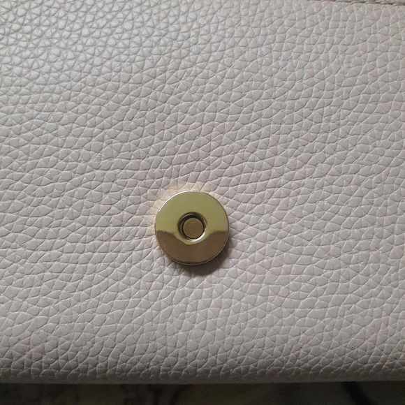 MICHAEL KORS VANNA PHONE MINI CROSSBODY BAG CLUTCH - Picture 3 of 8